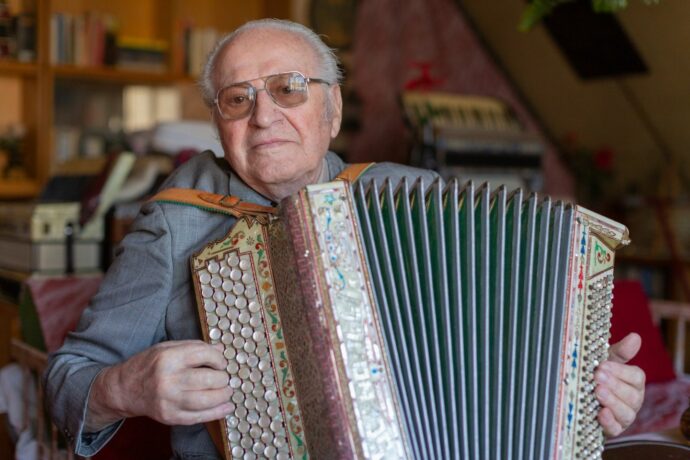 Muzeum harmonik Litovel - pan Jiří Sedláček