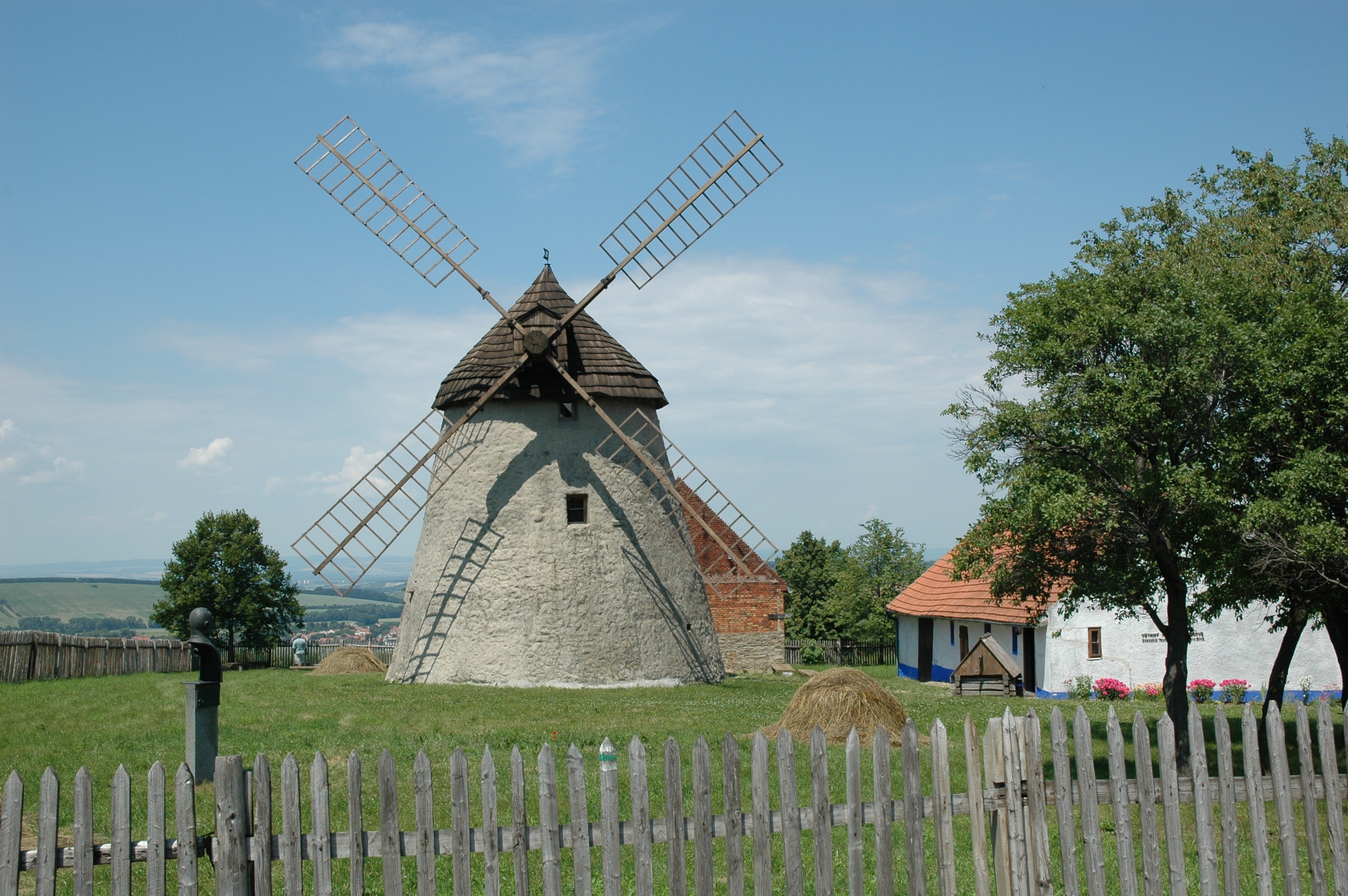 Větrný mlýn v Kuželově. Foto: ©TMB