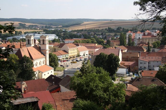 Pohled z lesoparku na Bučovice. Foto: ©Bučovice